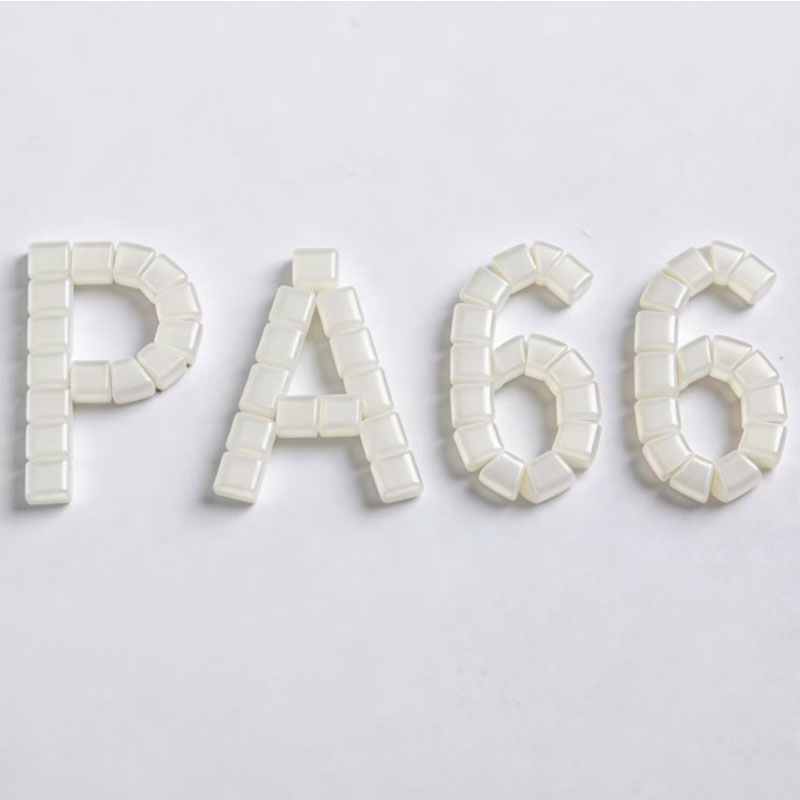 Cząstki tworzywa sztucznego PA66 o wysokim współczynniku CTI i wysokim połysku